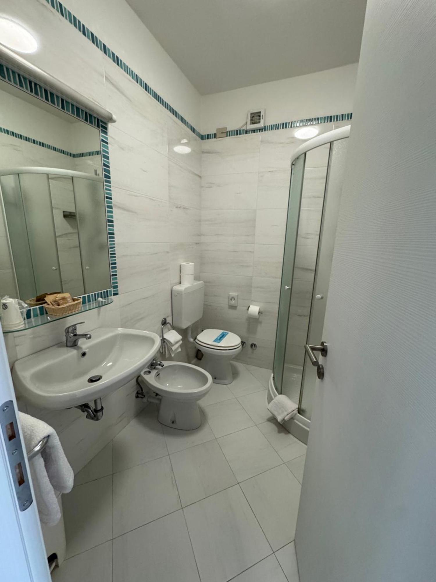 Hotel San Francisco ลินญาโน ซับเบียโดโร ภายนอก รูปภาพ